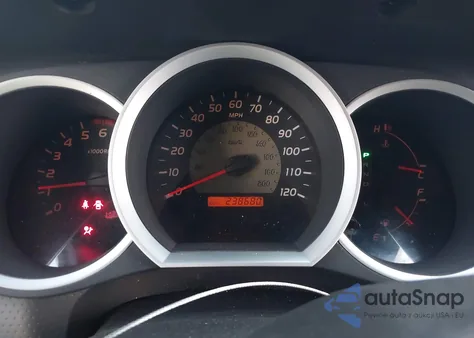 2010 Toyota Tacoma Base V6 z USA, uszkodzony, nr VIN 3TMMU4FNXAM022795